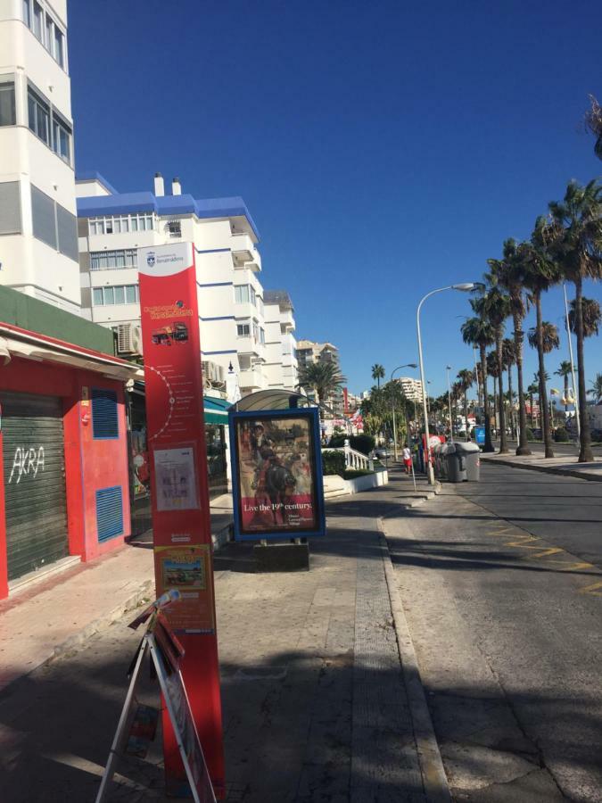Luxury Beachfront Apartment In Benalmadena Costa ภายนอก รูปภาพ